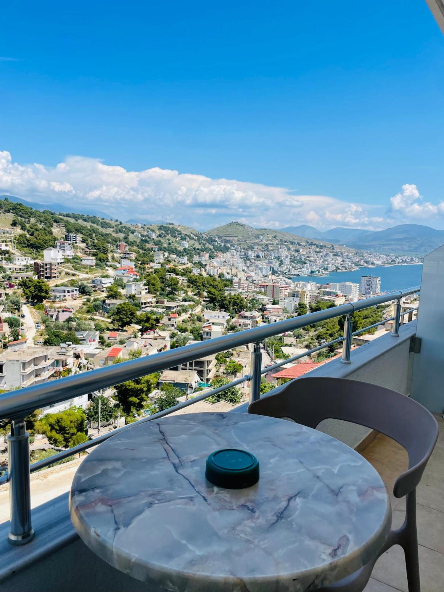 Vitamin Sea Sarandë Exteriör bild